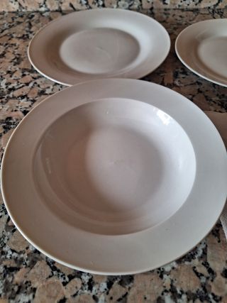 Menaje lote para 100 comensales
