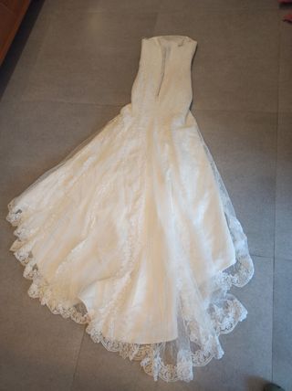 Vestido de novia de Aire diseñado por Rosa Clara.