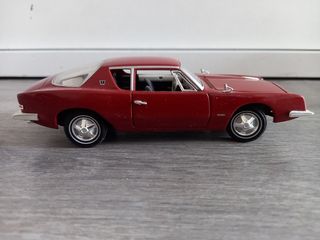 maqueta Studebaker avanti