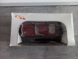 maqueta Studebaker avanti