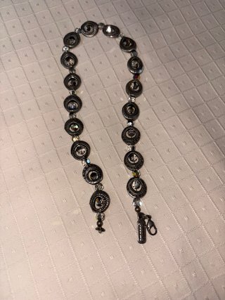 gargantilla con piedras