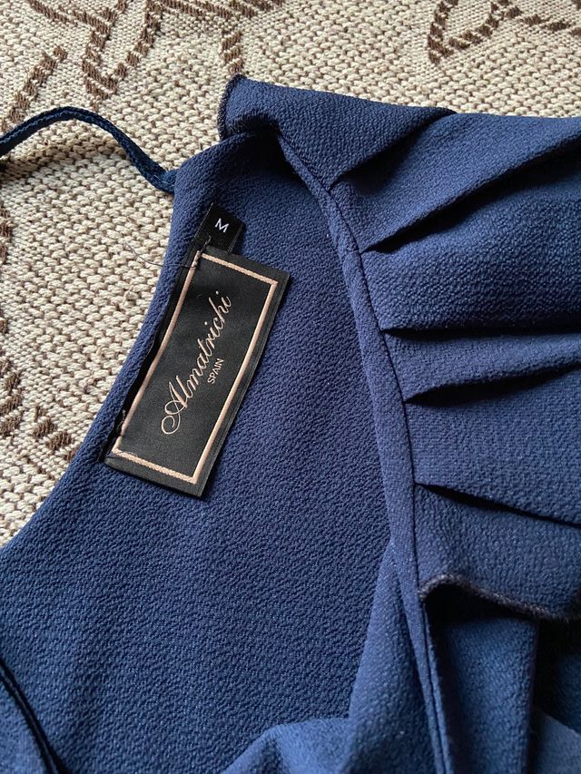 Blusa o camisa, sin mangas. Talla 40