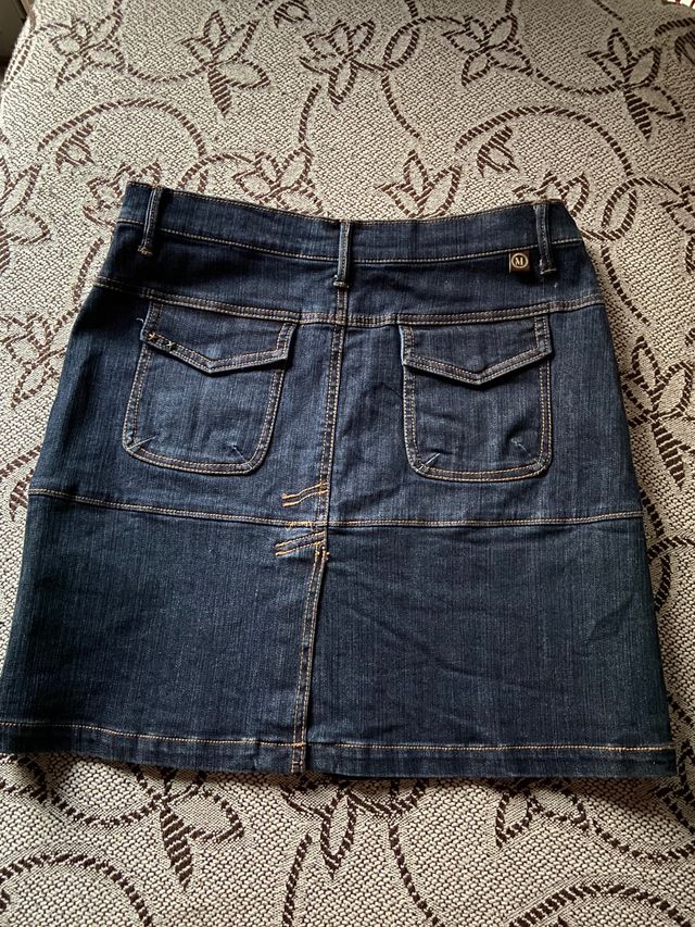 Falda vaquera talla 38 Mango