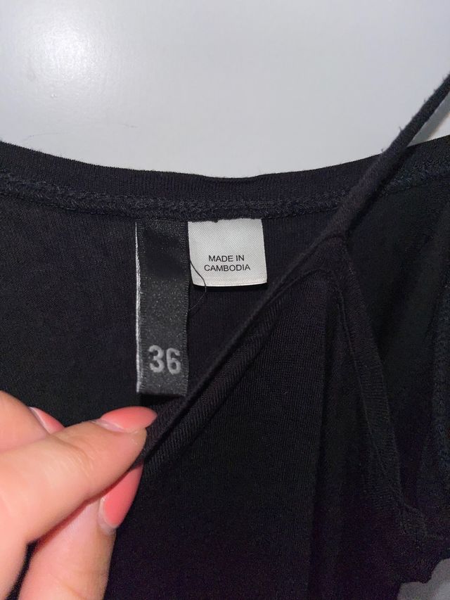 Vestido negro una manga