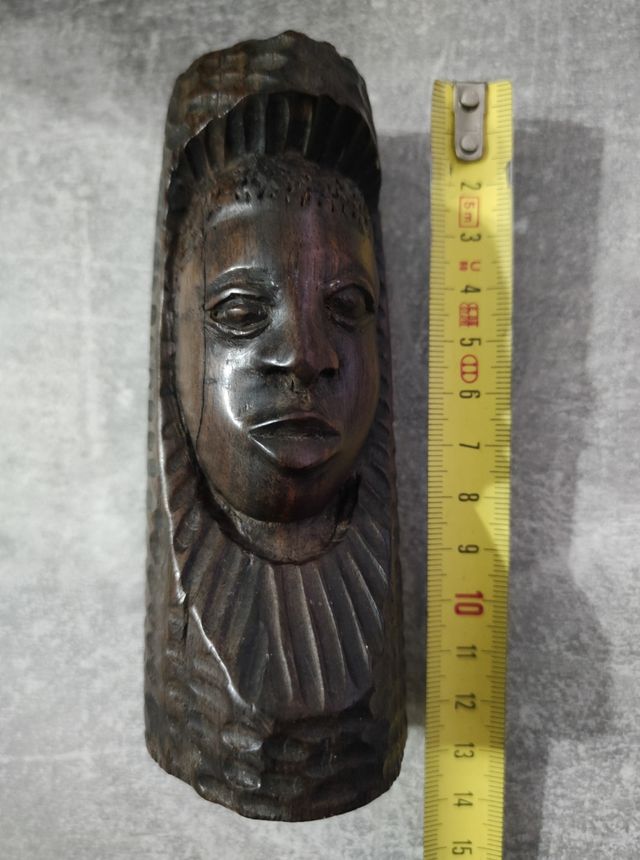 💢Antigüa Figura tallada en Madera💢