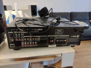 Equipo onkyo dolby surround HT-R390.