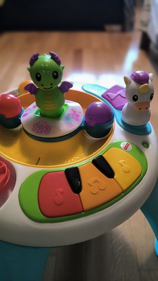 MESA MULTIACTIVIDADES FISHER PRICE