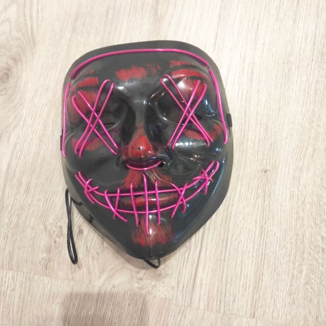 MASCARA CON LUZ