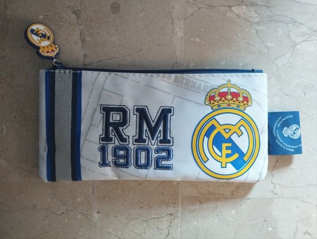 Estuche Real Madrid