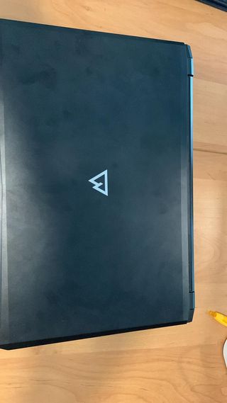 Laptop PRO Mountain Iridium P651SE 