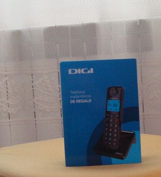 Teléfono inalámbrico Alcatel S250 a estrenar
