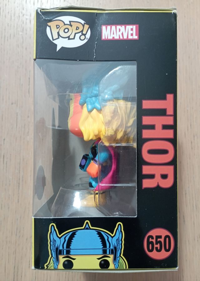 Funko Pop Marvel Thor Special Edition Black Light