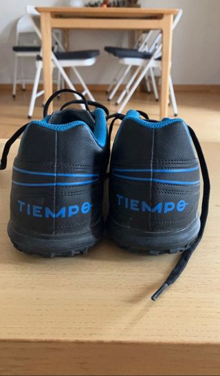 BOTAS NIKE 42,5 (multitacos)