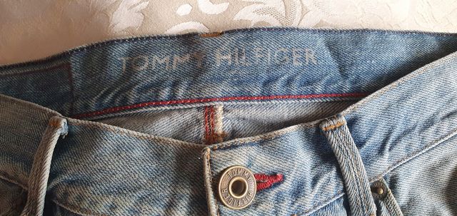 VAQUEROS POLO Y TOMMY