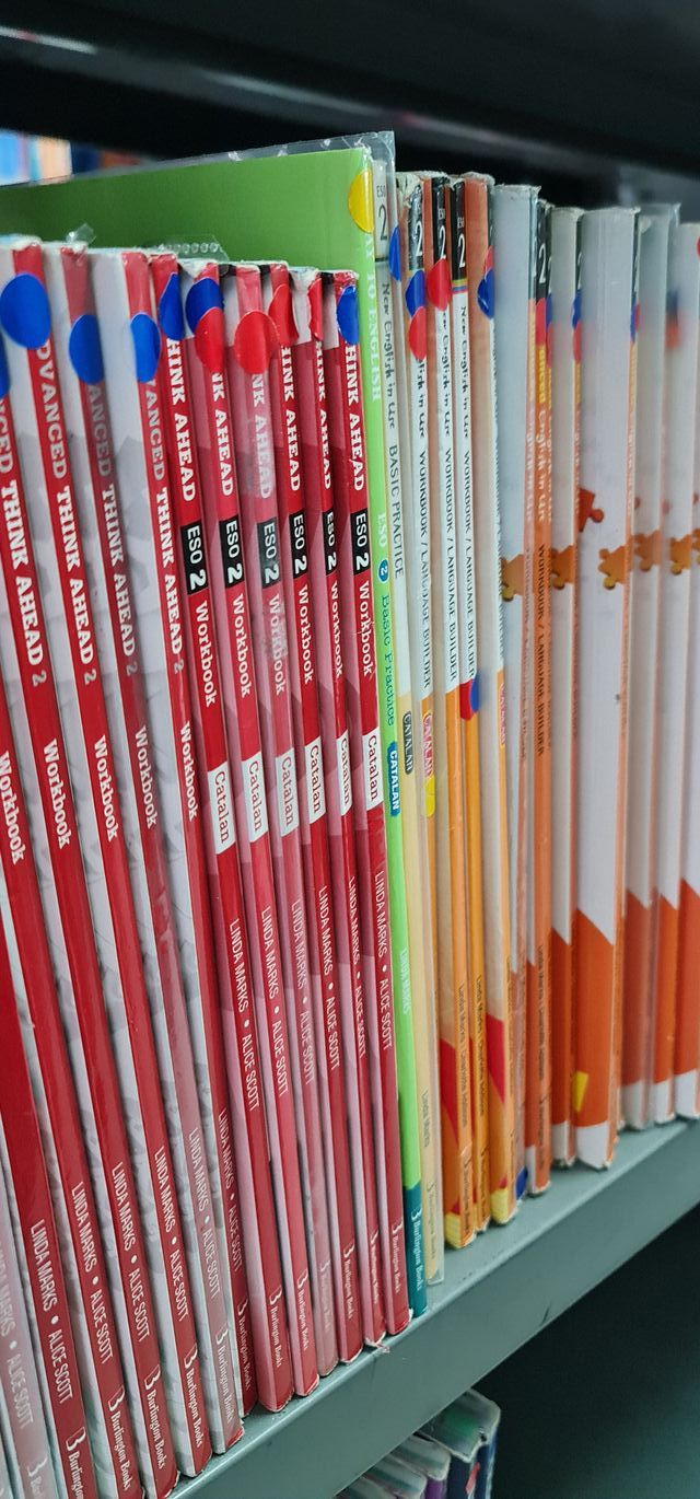 LIBROS DE TEXTO