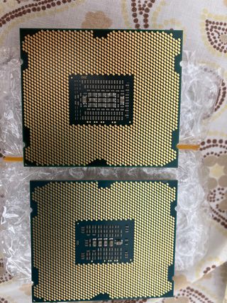 Procesadores Intel Xeon E5 2620 y E5 2620V2