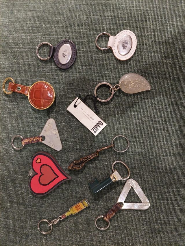 LLAVEROS. 5 € TODOS.