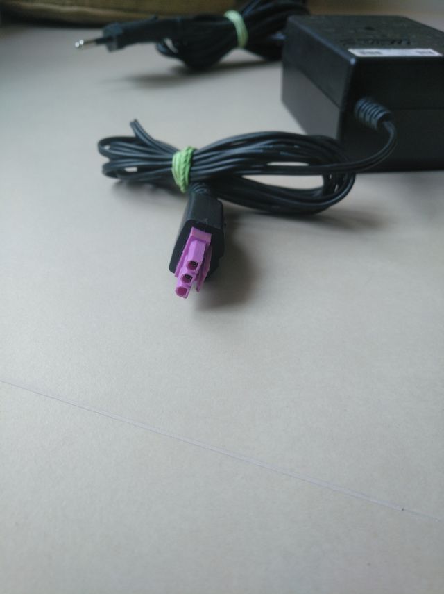 Adaptador-transformador, HP ordenadores y demas