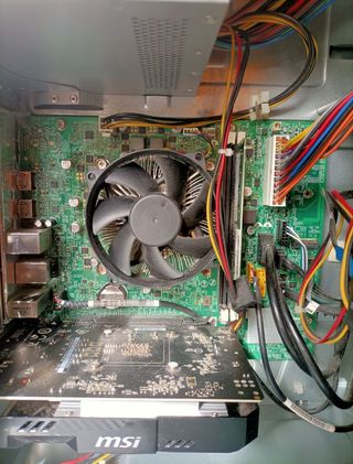 PC GAMING GTX 1050ti AERO 4gb/i5 7400/8GB/1TB