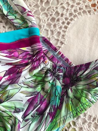 Bikini, marca Elena Bay, talla L y M