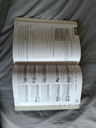 Parachute 2. Cahier d'exercises. Santillana