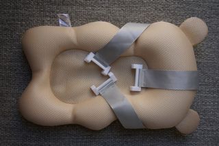 Cojín flotador para baño del bebé / recién nacido