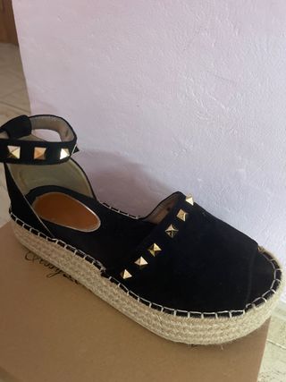 Sandalias negras