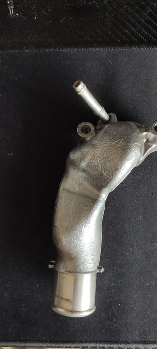 Tubo de refrigerante culata Motor Toyota 1CD-FTV