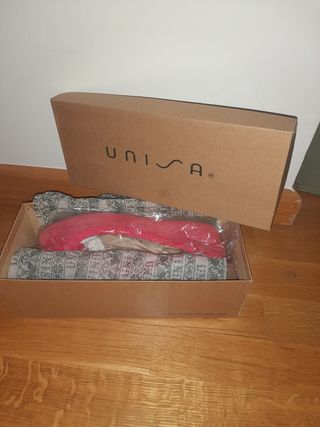 Bailarinas de UNISA color coral