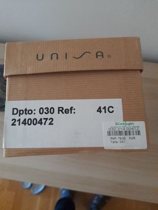 Bailarinas de UNISA color coral