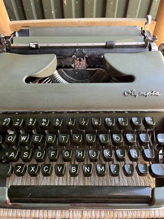 Máquina de escribir Olympia