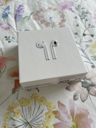 Caja Apple AirPods