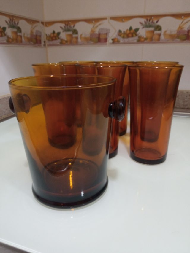 Juego de cubitera con 6 vasos de tubo vintage