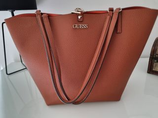 Bolso de Hombro Guess