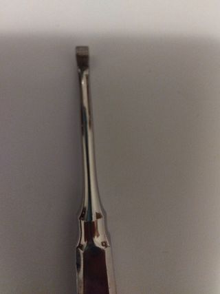 Adaptador de bandas para ortodoncia