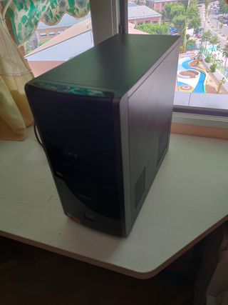 torre medion MT 14, procesador AMD A8