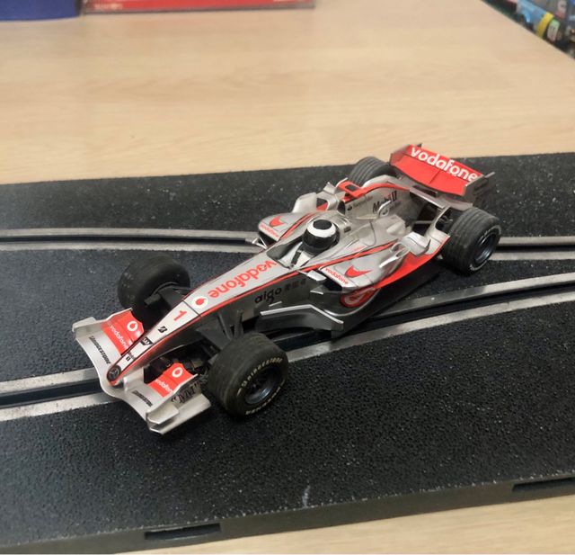 McLaren Mercedes MP4/22 Hornby
