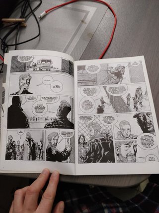 Cómics 1, 2 y 3 Los muertos vivientes