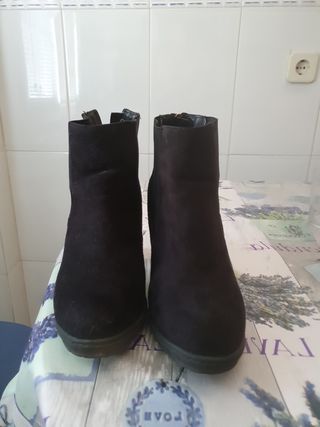 Botines negros