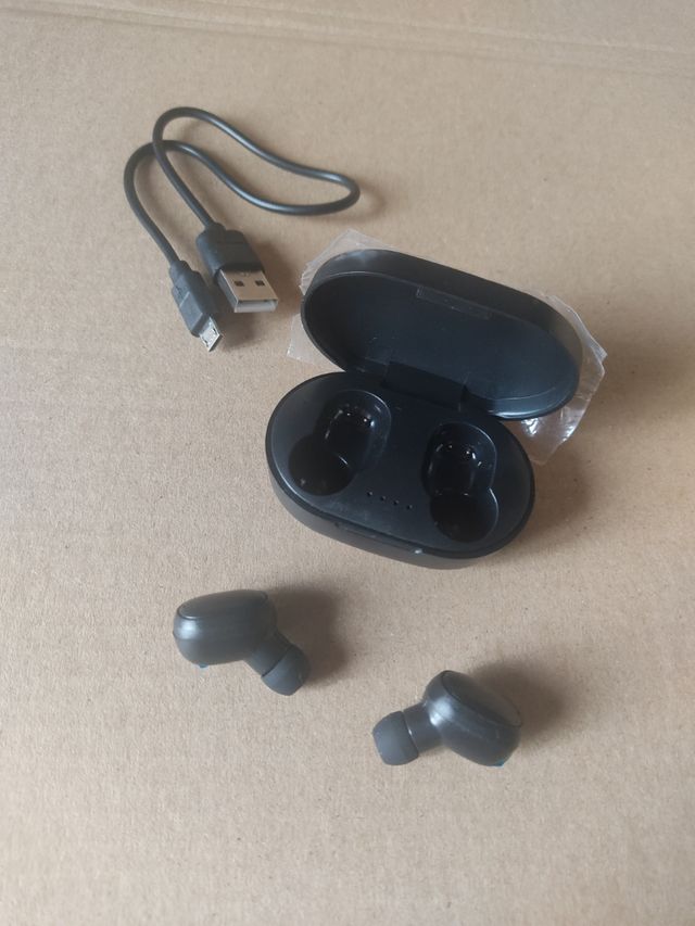 Auriculares Cascos in ear a estrenar bluetooth