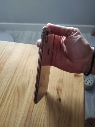 iPhone XS MAX 64 gb color oro esta flamante