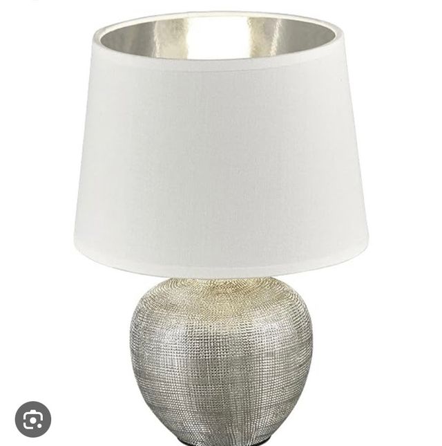 Dos Lámparas de mesita de noche plateadas