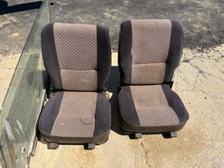 Asientos traseros Suzuki Samurai. 