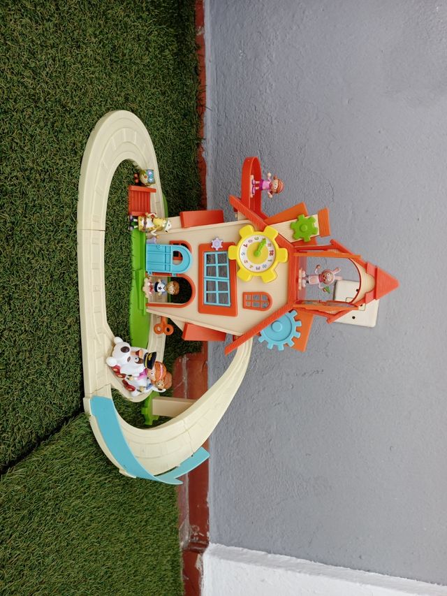 Casa de juguete de la serie de Tik y Tok