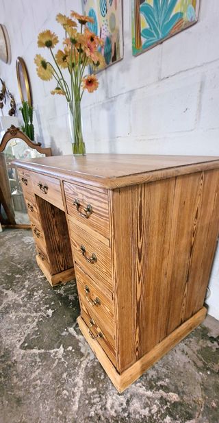 Escritorio años 50 portugués