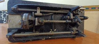 maquina de coser antigua