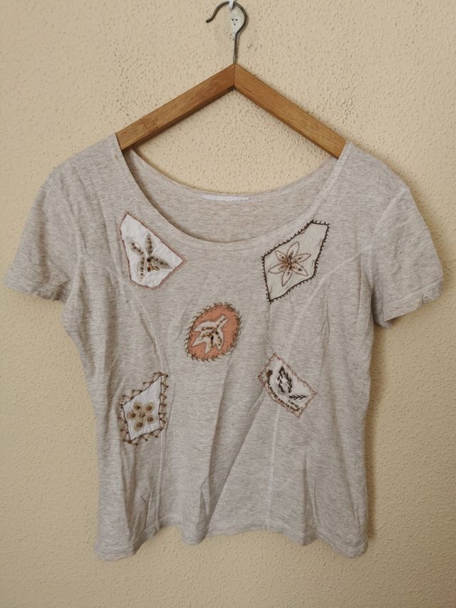 Camiseta chica talla 38.