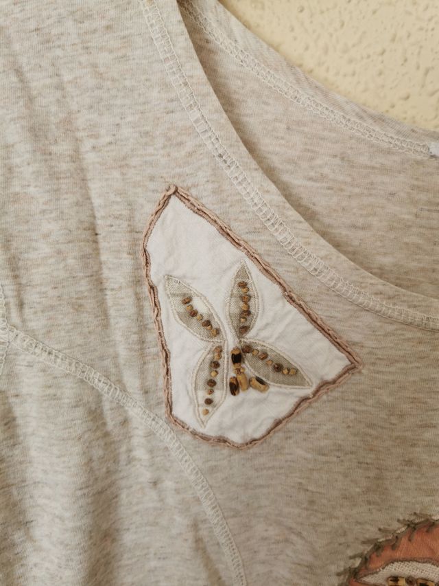 Camiseta chica talla 38.