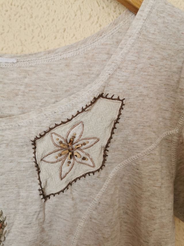 Camiseta chica talla 38.