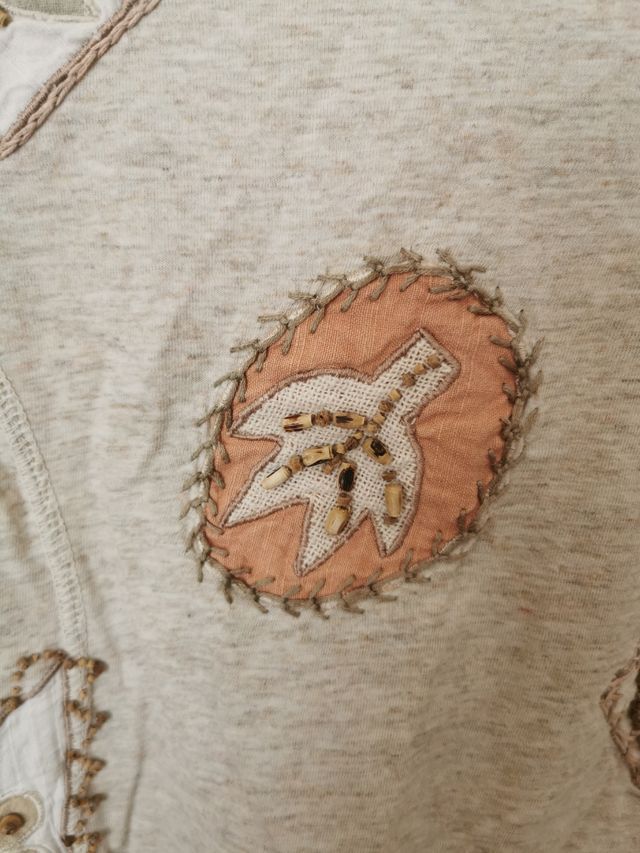 Camiseta chica talla 38.